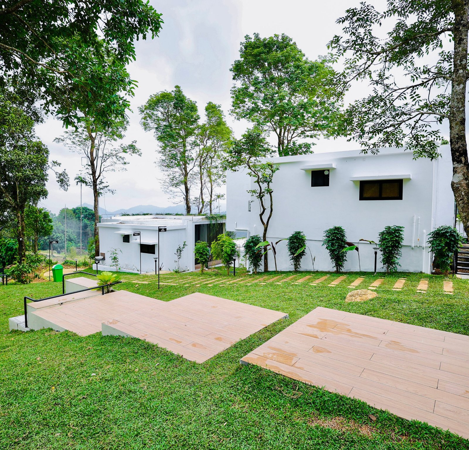 Outdoor Mountain Lounge - Relaxing spaces at Lapace Villa Resort Kakkadampoyil