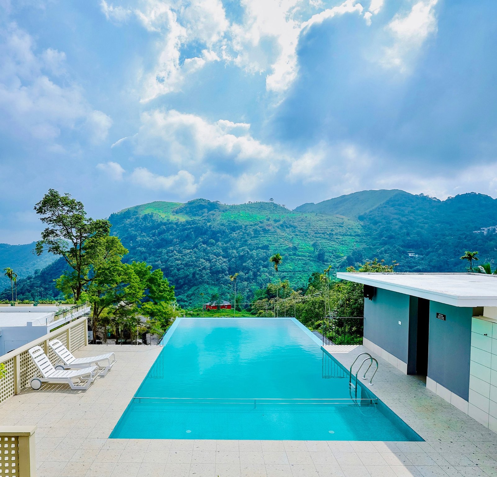 Pace 1 Luxury Private Pool Villa - Interior and Bedroom Elegance in Kakkadampoyil