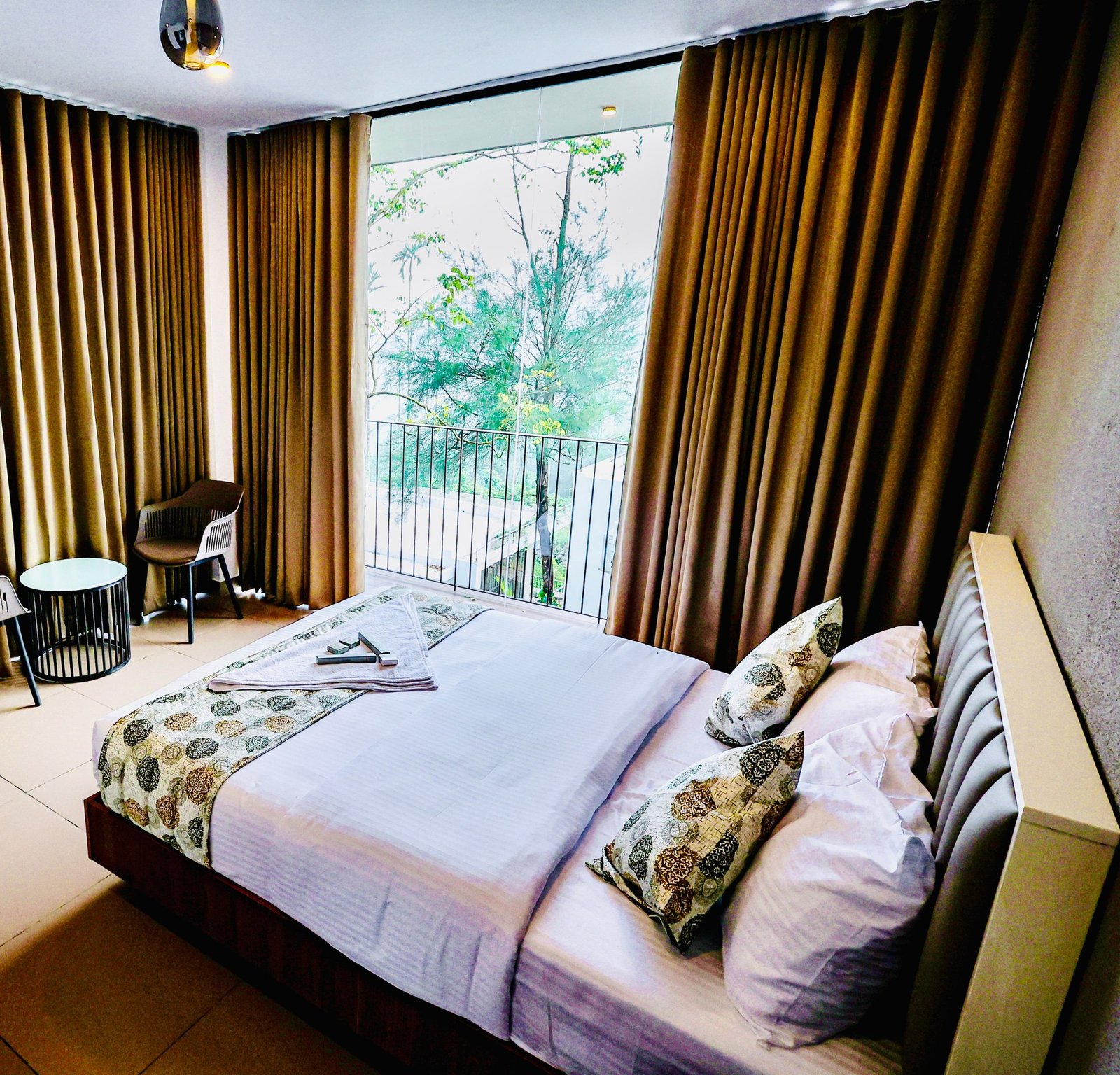 Pace 3 Boutique Design